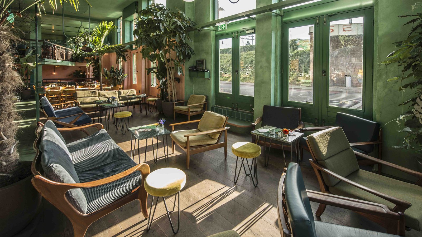 Verbouwing van oud naar nieuw restaurant; Bar Botanique, Amsterdam - horeca door CJ de Boer