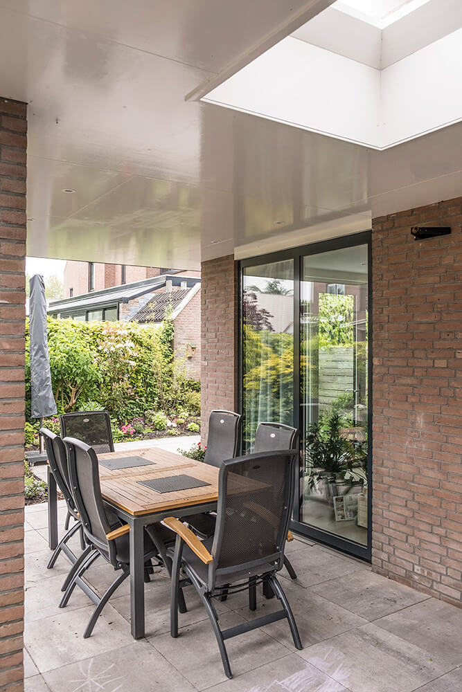 Aanbouw met overkapping/veranda · Rijger Zoeterwoude - uitbreiding door CJ de Boer