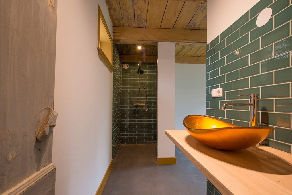 Renovatie monumentaal bijgebouw naar woning · Voorschoten - renovatie door CJ de Boer