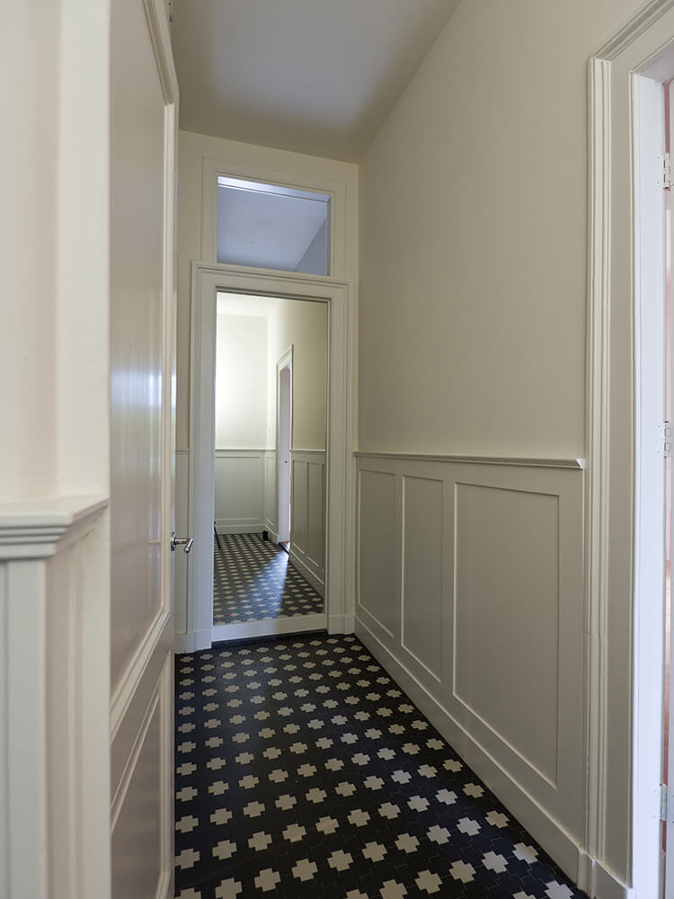 Uitbouw vervangen naar nieuwe leefkeuken met veel lichtinval · Witte Singel Leiden - renovatie door CJ de Boer
