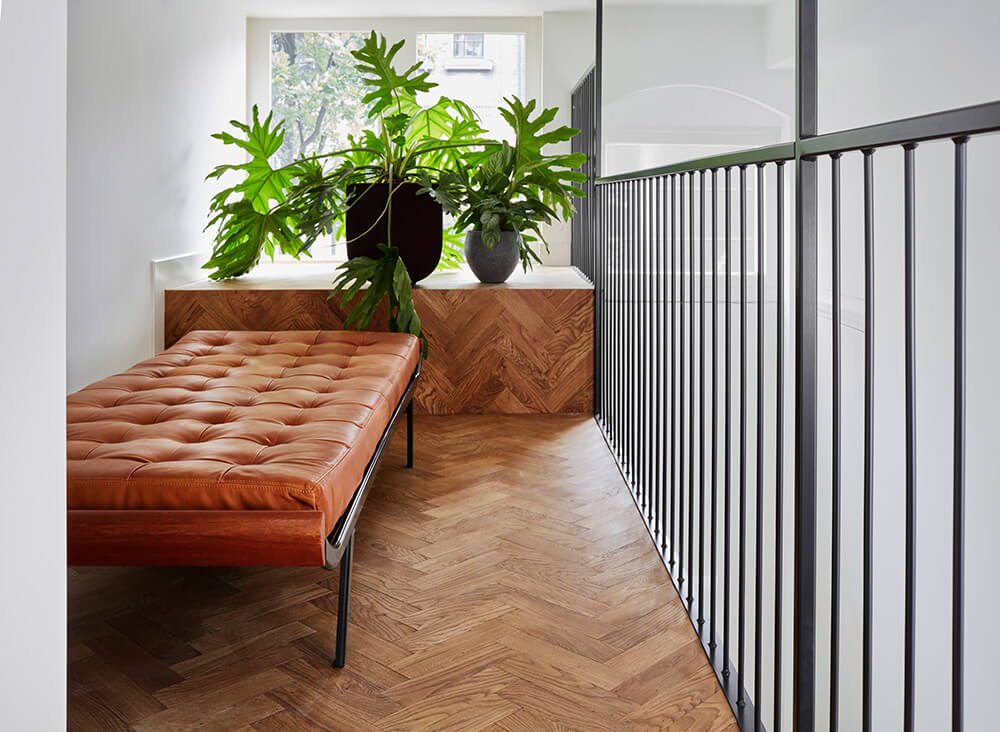 Transformatie fabriekshal tot 2 luxe woningen · Sint-Willibrordusstraat Amsterdam - transformatie door CJ de Boer